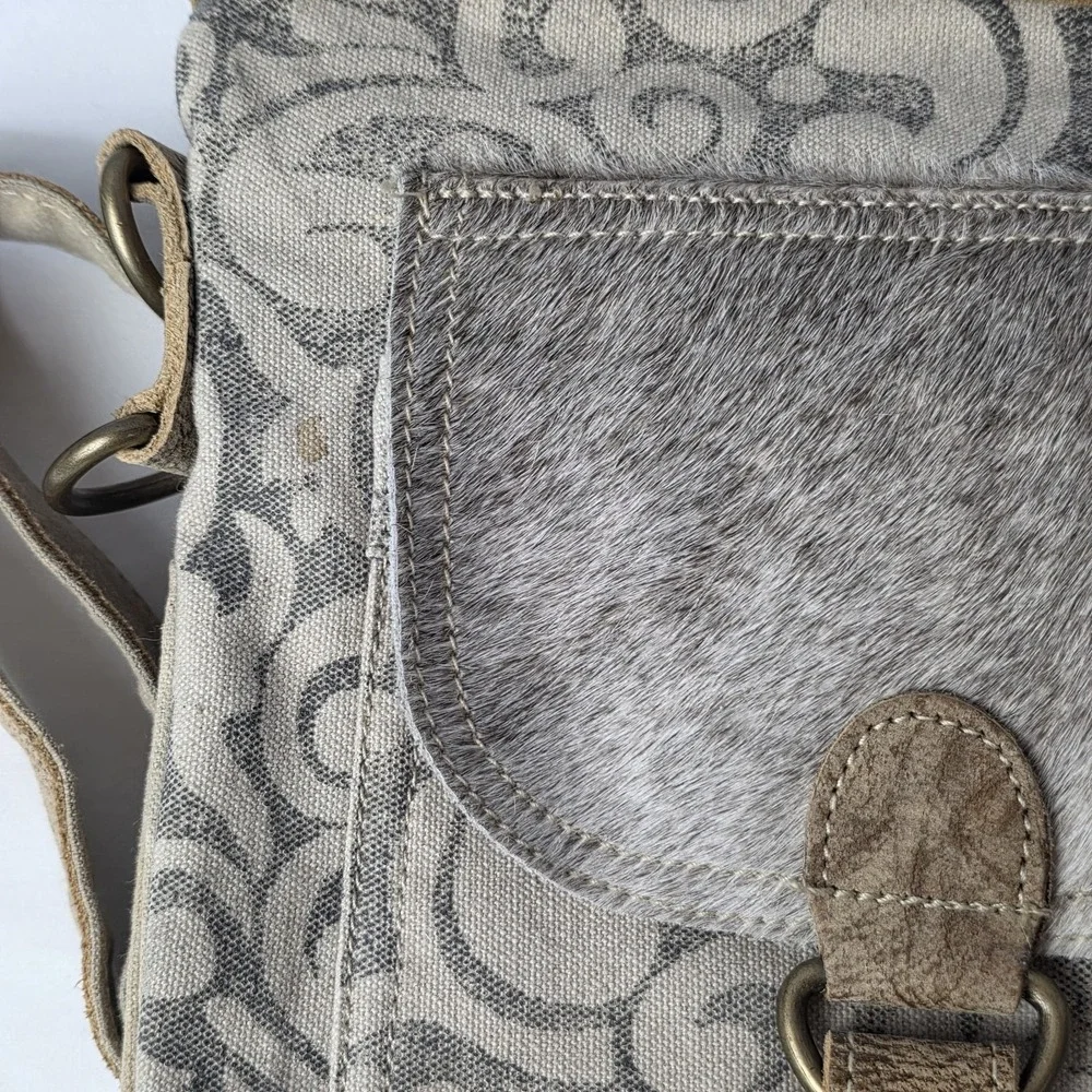 Myra Bag Flap Pocket Cowhide Shoulder Bag S-1125 - Picture 10 of 12